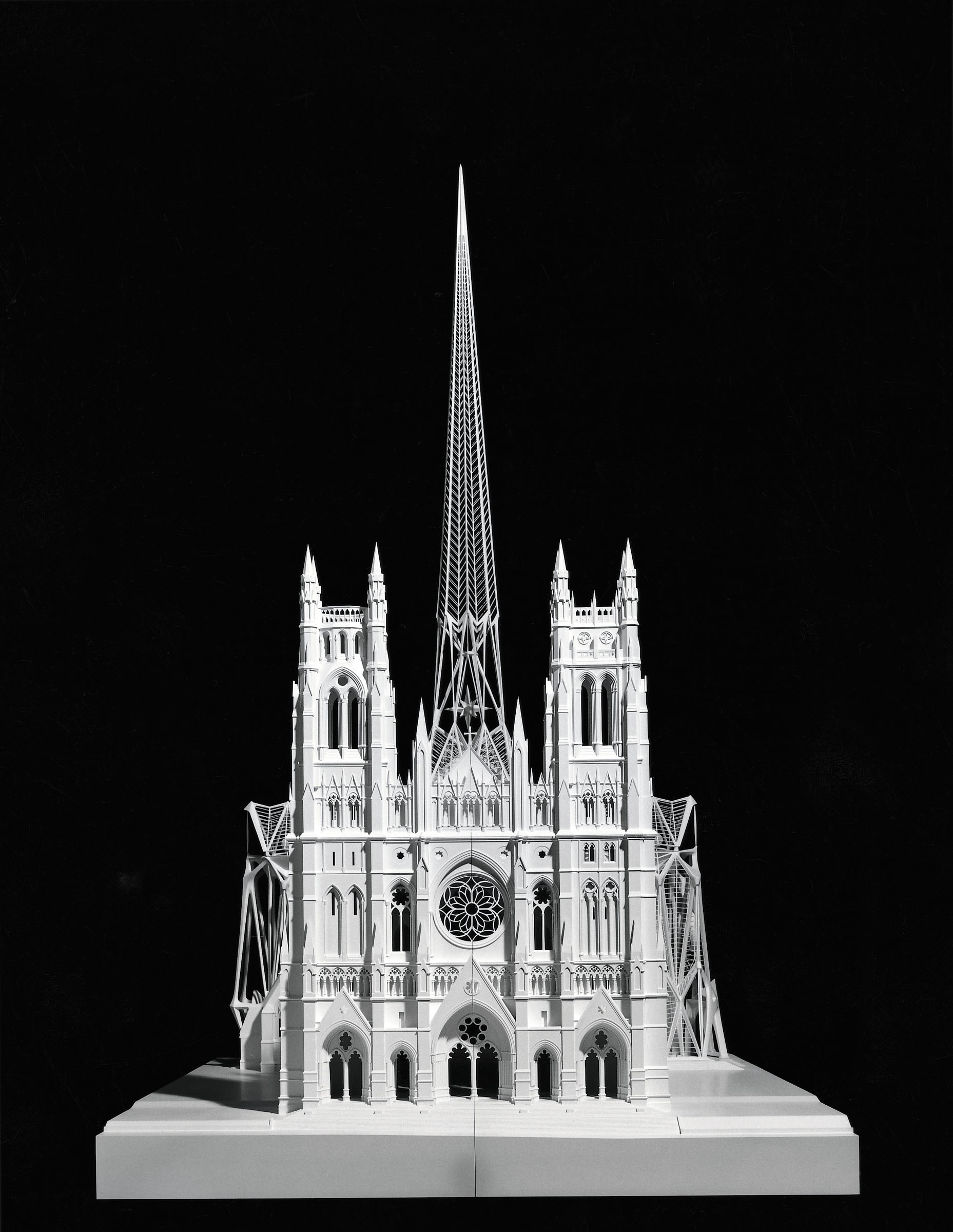 Cathedral St. John the Divine, New York, 1991 Modello, visione frontale Legno, plexiglas, polystyrene, metallo, 214/120/220 cm Proprietà Studio Calatrava © Santiago Calatrava