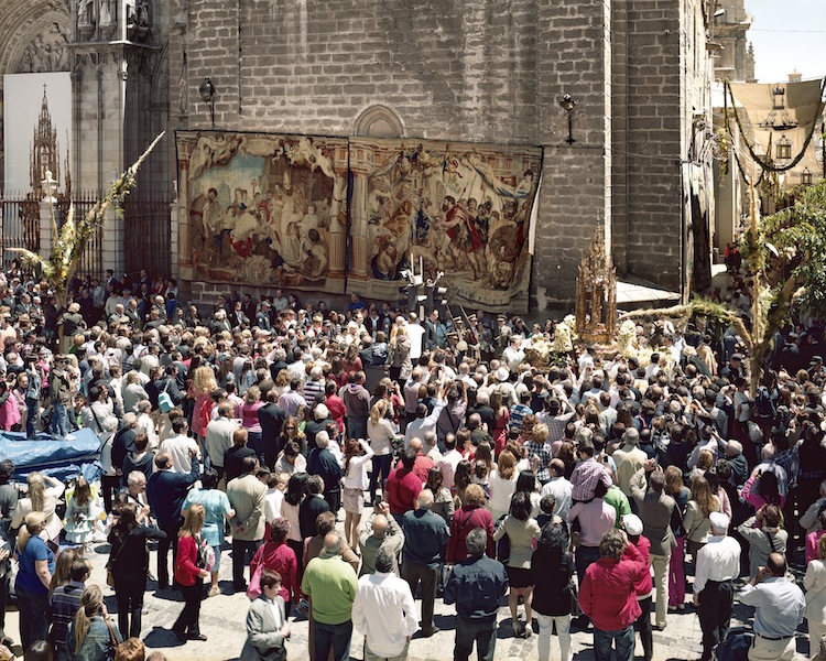 Massimo Vitali | Corpus Christi Tabernacle, Toledo, 2013 ©?Massimo Vitali | Courtesy Ivorypress
