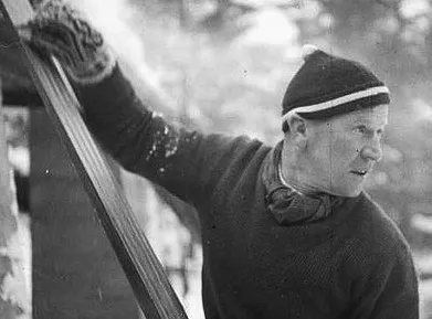 Il più [link url=https://www.tempi.it/il-piu-bel-salto-di-birger-ruud-fu-l-ultimo-quello-dopo-la-prigionia-nazista#.UuKGKmQuIuh]bel salto[/link] di Birger Ruud fu l’ultimo, quello dopo la prigionia nazista