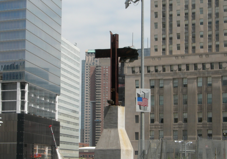 Atei americani: via la lamiera a forma di croce dal museo sulla tragedia dell’11 settembre