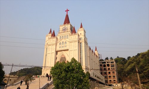 cina-chiesa-sanjiang-cristiani