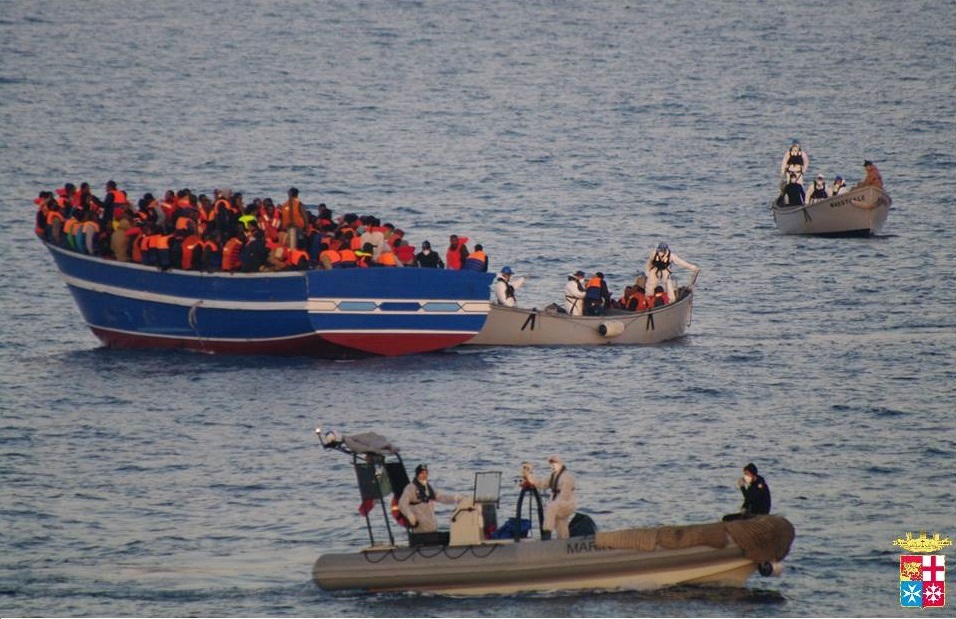 mare-nostrum-marina-lampedusa-migranti-barconi4