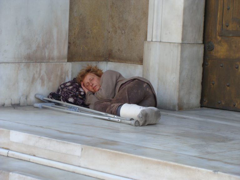 La Grecia degli anti-eroi, colpiti più che «dalla crisi economica, da una crisi esistenziale»