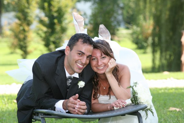 Cristina Omes e Enrico Lissi il giorno del matrimonio (foto facebook)