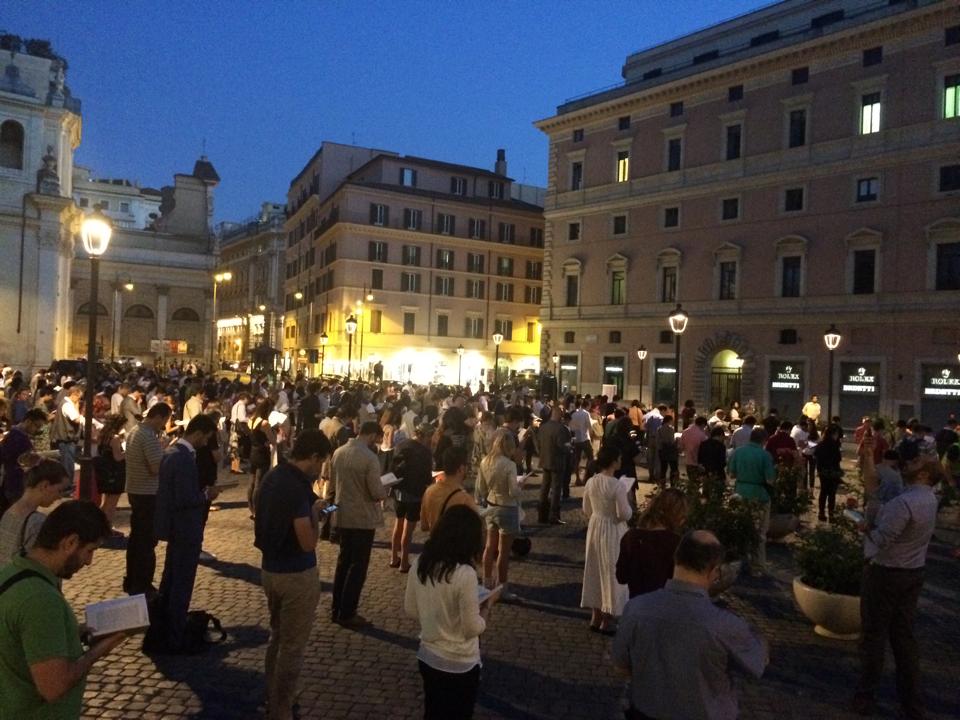 sentinelle-in-piedi-roma-5