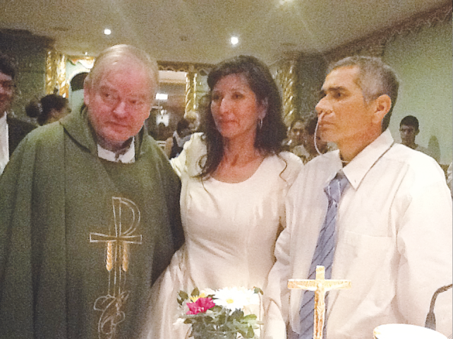 padre-aldo-trento-matrimonio-clinica-divina-providencia