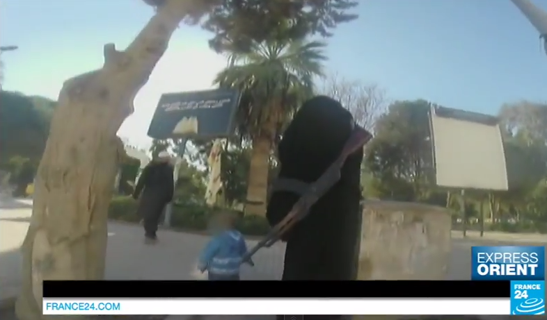 siria-raqqa-francia-stato-islamico-donne