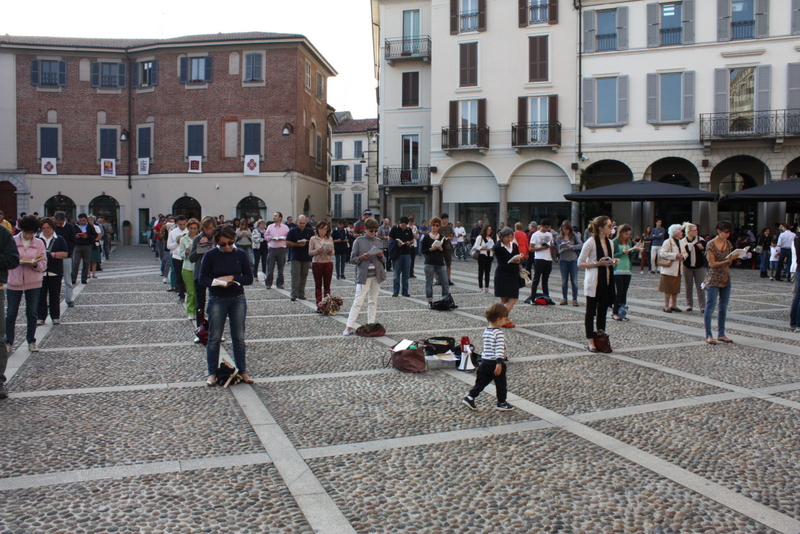 monza-sentinelle-in-piedi