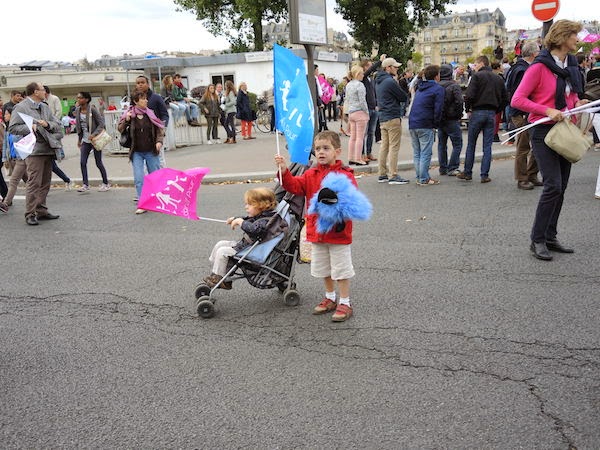 parigi-bordeaux-manif-francia-utero-affitto1