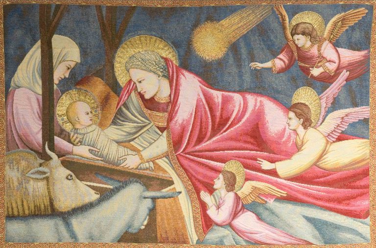 Natale non è cosa da “cattolici che fanno i propri doveri”. È un “rivoluzionamento” di tutta la vita