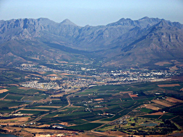 stellenbosch-sudafrica-andres-de-wet-wikimedia