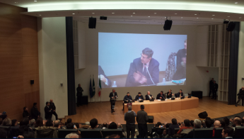 incontro-famiglia-regione-omofobia-adinolfi-maroni-tempi2