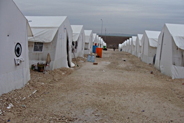 yazidi-profughi-campo-sharia-foto-rodolfo-casadei-1