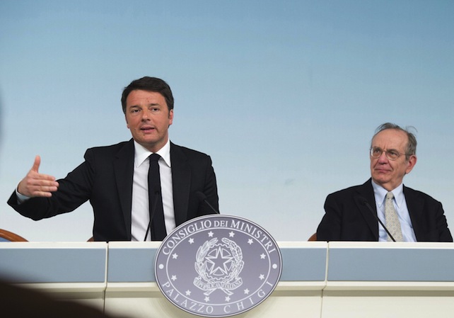 Def: Renzi, in 2015 riduzione tasse per 21 mld