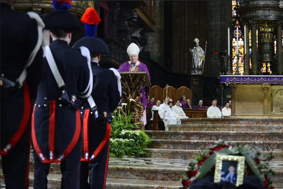 scola-funerale-strage-tribunale