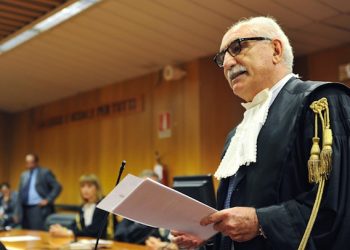 Armando Spataro, nuovo procuratore della Repubblica di Torino, durante la cerimonia di insediamento in Tribunale, Torino, 30 Giugno 2014.
ANSA/ ANTONINO DI MARCO