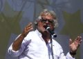 Il leader del Movimento 5 Stelle, Beppe Grillo, durante il suo intervento alla manifestazione Italia5Stelle al Circo Massimo. Roma, 11 ottobre 2014. ANSA/CLAUDIO PERI