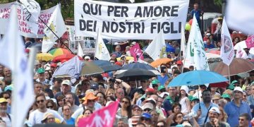 La manifestazionea piazza San Giovanni, Roma, 20 giugno 2015. ANSA/ETTORE FERRARI
