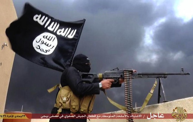 Isis attacca raffineria Baiji, la pi˘ grande dell'Iraq