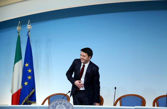 L’unico modo che ha Renzi per rendere possibile la promessa impossibile di tagliare le tasse