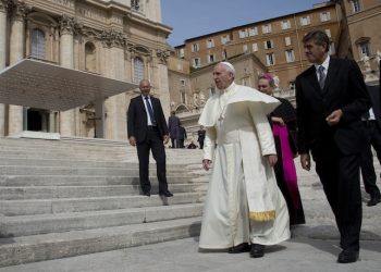 Pope Francis arrives for his weekly general audience in St. Peter's Square at the Vatican, Wednesday, Sept. 9, 2015. (AP Photo/Alessandra Tarantino)