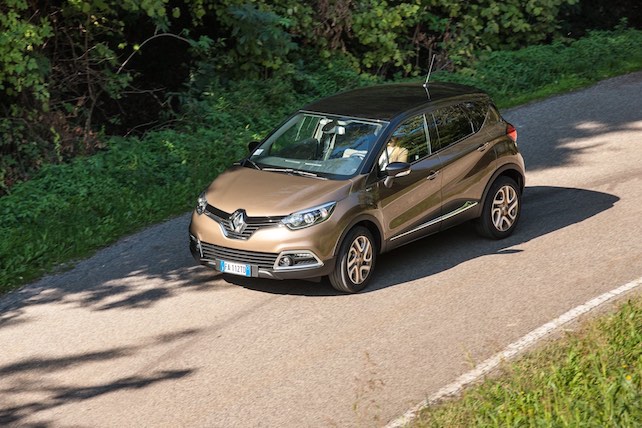 Renault-Captur-Iconic-home