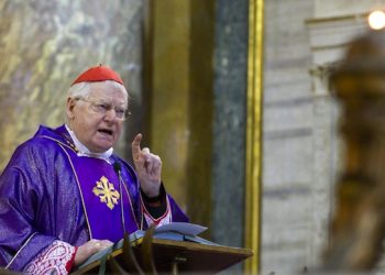 Italian cardinal and Milan archbishop, Angelo Scola, leads a mass at the Santi Apostoli church (the Church of the Twelve Holy Apostles) in Rome, Italy, 10 March 2013.
ANSA/CLAUDIO PERI