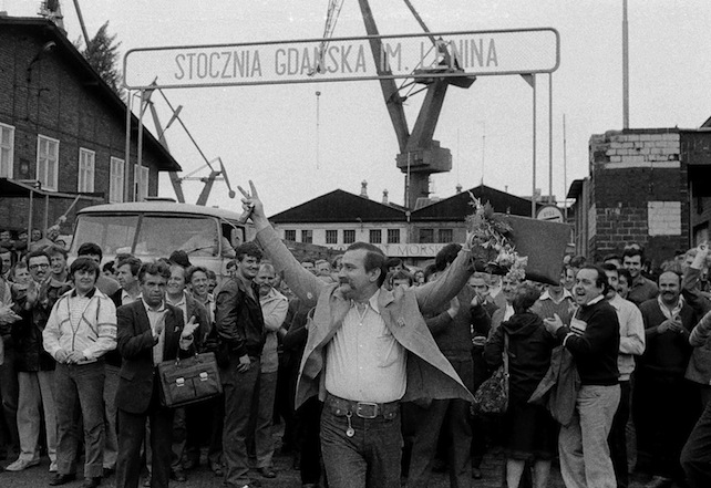 polonia-walesa-solidarnosc-ansa-ap