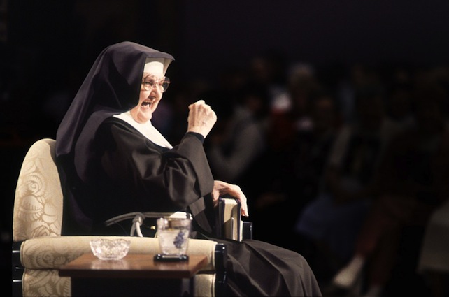 Suor Angelica, che ha fondato il più grande network cattolico contando solo sulla Provvidenza