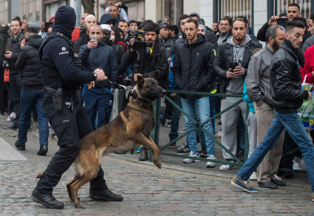 belgio-bruxelles-molenbeek-ansa