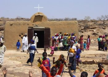 Mali/Mopti 09/74
Financing for the construction of the church of Eze, Parish of Bandiagara