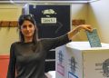 Anti-establishment Five-Star Movement (M5S) Rome mayoral candidate Virginia Raggi casts her ballot for municipal elections at a polling station in Rome, Italy, 05 June 2016. Local elections are underway across Italy including mayoral votes in Rome, Milan, Turin and Naples.
ANSA/ALESSANDRO DI MEO