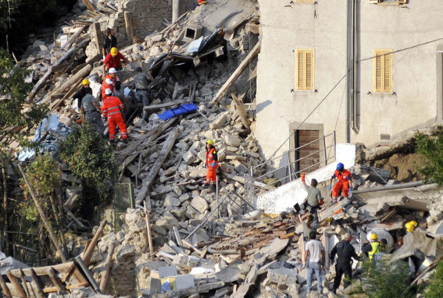 pescara-del-tronto-arquata-terremoto-soccorsi-ansa