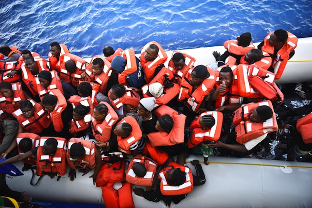 Migranti: 140 su nave Msf diretta a Pozzallo