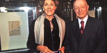 Bernardo Caprotti con la moglie Giuliana in una foto d'archivio. ANSA/UFFICIO STAMPA ++ NO SALES, EDITORIAL USE ONLY ++