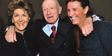 Bernardo Caprotti con la moglie Giuliana e la figlia Marina in una foto d'archivio. ANSA/UFFICIO STAMPA ++ NO SALES, EDITORIAL USE ONLY ++