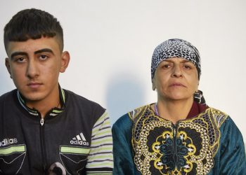 Iraq, Erbil 2017
Two months ago Ismail fled the Iraqi city of Mosul with his mother Jandark Behnam Mansour Nassi (55), after they had to survive under the terror of IS for over two years. Ismail and Jandark now live in Erbil, in the Iraqi Kurdish Autonomous Region.