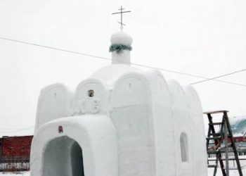 In this image made from video, a chapel made of snow is seen in Sosnovka, Russia, Wednesday, Feb. 8, 2017. Sosnovka resident Alexander Batyokhtin has built a church in this village in Siberia made entirely of snow. Batyokhtin was constructing the chapel each day for nearly two months even temperatures plunged below minus 30 degrees Celsius (-22 Fahrenheit). He used 12 cubic metres (424 cubic feet) of snow to make it in the village in the Omsk region. (AP Photo)