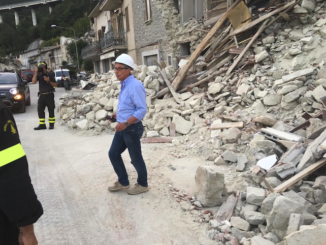 Ricostruzione terremoto. Lo dice anche Errani: «È il fallimento dello Stato»