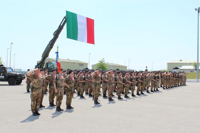 Nato. Se passa la linea Trump, l’Italia dovrà spendere 18 miliardi in più all’anno