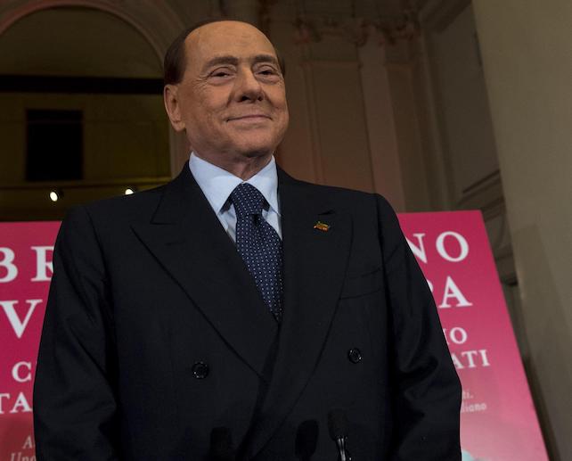 Antisistema in doppio petto