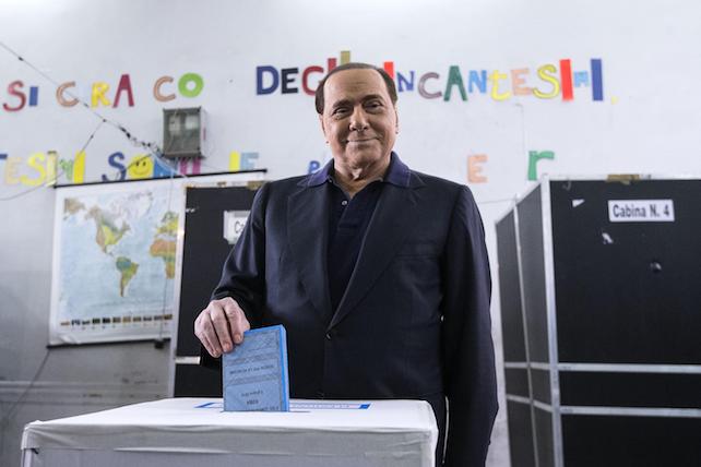 Senza Silvio né pentole né coperchi