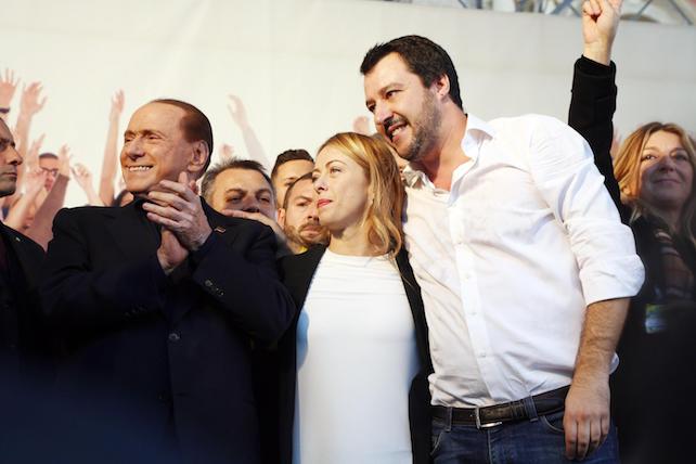 Sì, viaggiare. Consigli non richiesti per un centrodestra unito