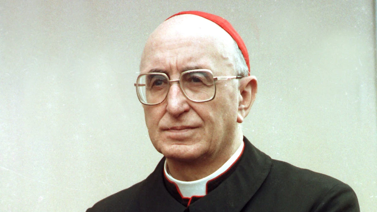 Giacomo Biffi (1928-2015, foto Ansa)