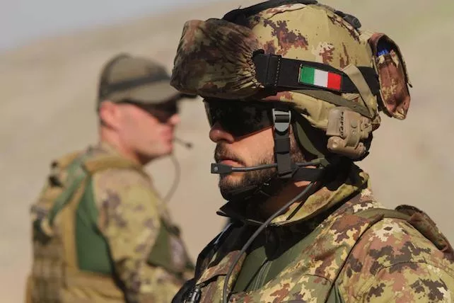 soldati italiani esercito ansa