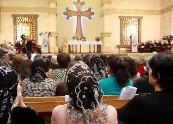 epa05602753 Iraqi Christians pray at the Church of our Lady of Perpetual Help in Ankawa area of Erbil, Capital of the Kurdistan region, Northern Iraq, 25 October 2016. Iraqi Christians of various communities, Chaldean Catholics, Assyrian Orthodox, and Assyrian Catholics gathered with their church leaders and priests on 25 October in Erbil to offer a collective prayer of support to the Iraqi forces in its fight against IS (Islamic State) group. Earlier on the same week many Christian majority villages east of Mosul had been freed from IS presence after battles with Iraqi Army and Kurdish Peshmerga forces.  Louis Raphael Sako Chaldean Catholic Patriarch of Babylon and the Head of the Chaldean Catholic Church told EPA he has good hopes this will come to an end and expressed his wishes to a united Iraq whatever is the belief.  EPA/AMEL PAIN