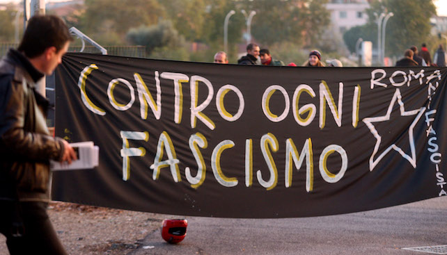 SICUREZZA: SIT-IN CENTRI SOCIALI ROMA, CONTRO OGNI FASCISMO