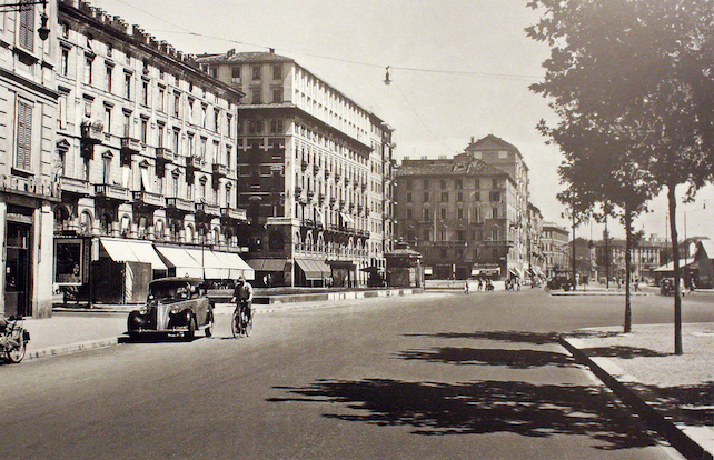 Milano,_piazzale_Cantore_01