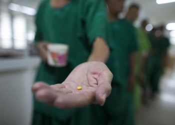 epa06127699 Thai patients line up to receive medicine in a rehabilitation program at Princess Mother National Institute on Drug Abuse Treatment in Pathum Thani province, Thailand, 03 August 2017 (issued 06 August 2017). Thailand admitted the country's war on drugs, declared decades ago, was never won as the number of drug addicts and drug related offenses has increased. The military junta government has launched a harm reduction program to tackle the drug addiction problem, made it priority to treat drug users as patients and send them to rehab instead of prison. In 2016 more than 4,000 addicts have joined the governments voluntary rehabilitation program at the Princess Mother National Institute on Drug Abuse Treatment, formerly known as Thanyarak Hospital, the state-run rehab center offering a four-month Matrix program; drug rehabilitation treatment occurs in four phases of preparation by interview and counseling, medical detoxification, rehabilitation including a cognitive behavior therapy and follow-up. The hospital also provides job skills instruction such as Thai massage, beauty salon services and embroidery. The Public Health Ministry estimates that about 2.7 million people became drug users in 2016, many of them addicted to Ya Ba, which translates in English as 'crazy medicine', a tablet containing a mixture of methamphetamine and caffeine. The number of young Thai drug abusers had increased, as the youngest recorded was nine-year-old.  EPA/RUNGROJ YONGRIT  ATTENTION: This Image is part of a PHOTO SET