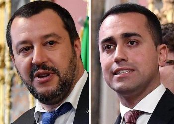 La combo, realizzata con due immagini di archivio, mostra Matteo Salvini e Luigi Di Maio (S).
ANSA